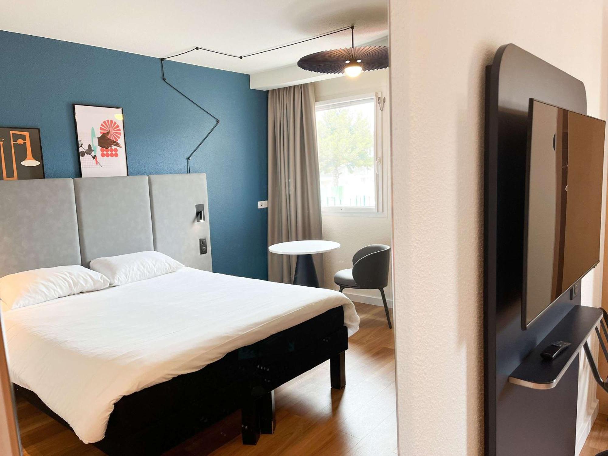 Ibis Martigues Centre Exterior foto